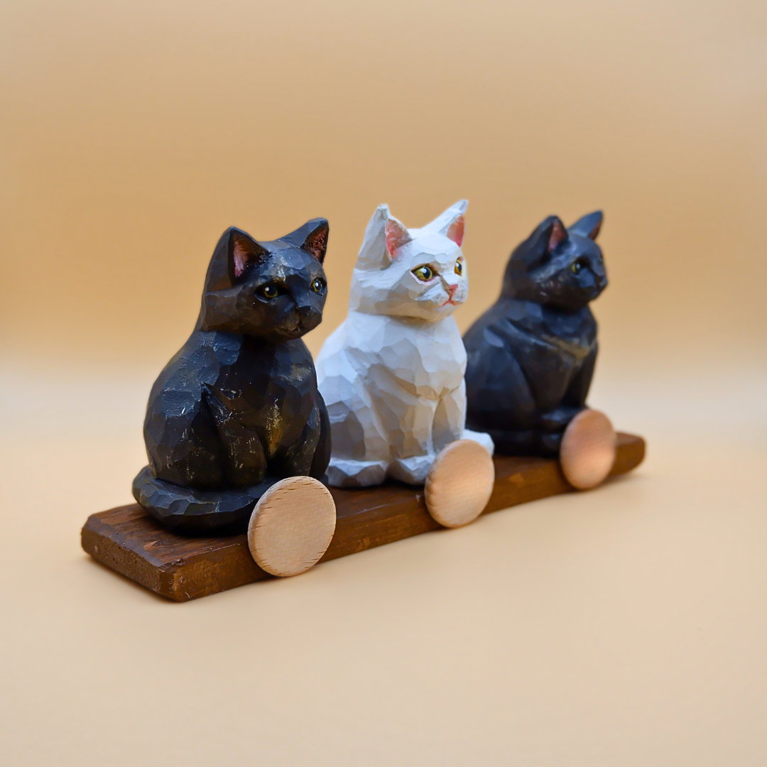 Custom Wooden Cat Figurine – Hand-Carved From Your Photo