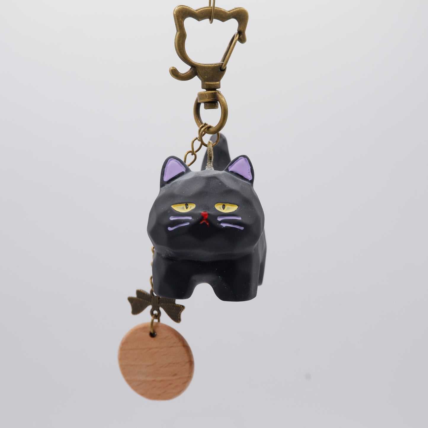 Tail Held High - Resin Keychain with Personalised Wooden Name Tag