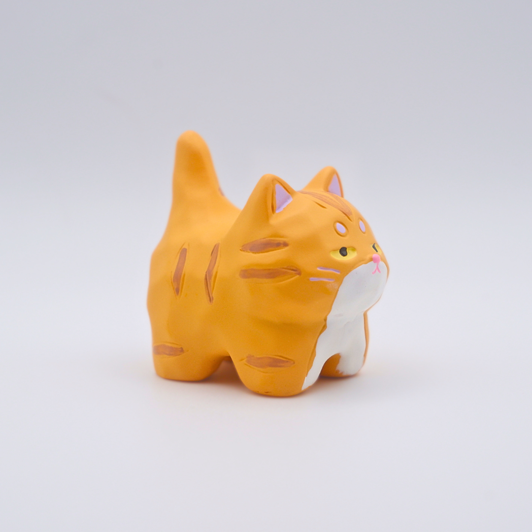 Tail Held High Resin Figure