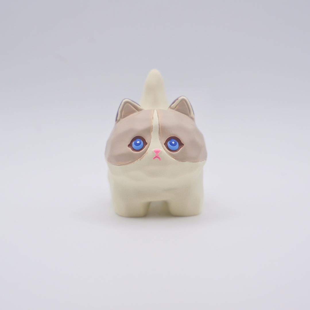 Tail Held High Resin Figure
